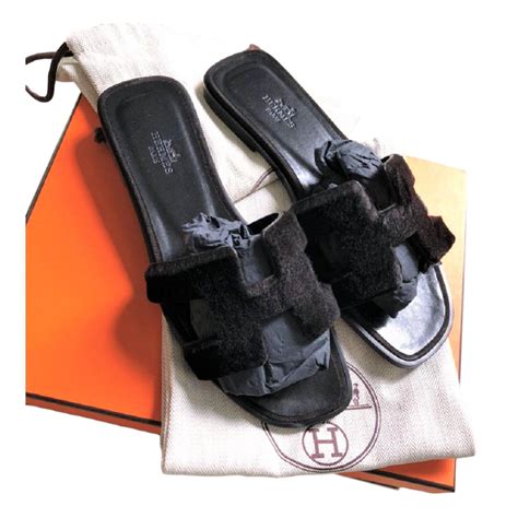 hermes oran sandals fur|hermes oran sandals with heels.